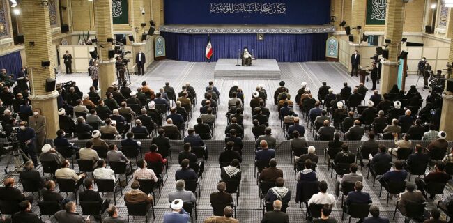 بدون  شک بساط شرارت جمع خواهد شد/ پیشرفت جمهوری اسلامی، منطقِ لیبرال دمکراسی  را باطل می‌کند/ فریب‌خوردگان، موعظه و عاملان جنایت و تخریب به اندازه  گناه‌شان مجازات شوند