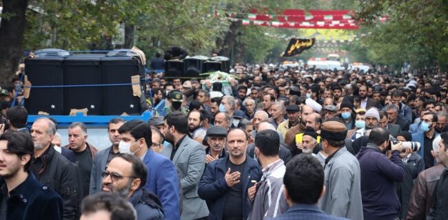 تشییع باشکوه پیکر مطهر شهید احمد صالحی در ساری+تصاویر