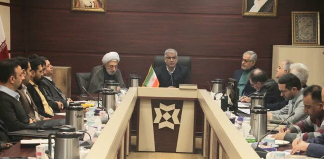 قدر دانی مدیرکل غله مازندران از اعضای کمیته پژوهش/ تحقیق، پژوهش و نواندیشی کلید رسیدن به اقتصاد مقاومتی