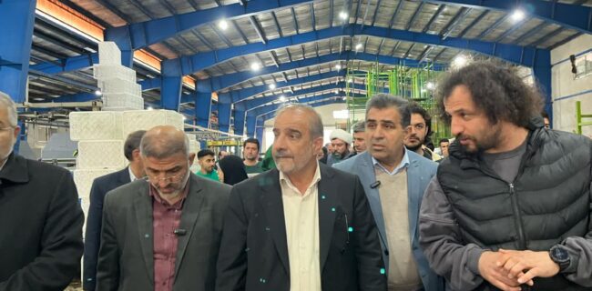 بازدید اعضای کمیسیون کشاورزی مجلس شورای اسلامی از پروژه‌های کشاورزی شهرستان ساری /صادرات  بیش از ۱۸ هزار  تن نارنگی از ساری  