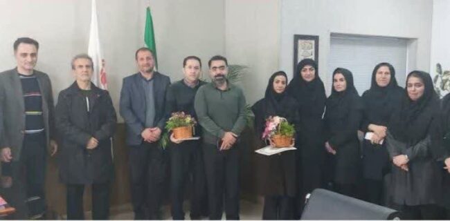 قدردانی ار فرزندان شهدا با حضور معاون سلامت اجتماعی بهزیستی کشور