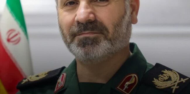 سردار مسلمی/ درآمدی بر شعار سال نجات اقتصاد ایران ۱۴۰۴ در گرو تولید است، نه دلالی! سردار مسلمی/ درآمدی بر شعار سال نجات اقتصاد ایران ۱۴۰۴ در گرو تولید است، نه دلالی!