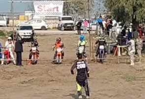 برگزاری مسابقات موتور کراس ساحلی و آفرود آماتوری قهرمانی مازندران با حضور مديرکل ورزش و جوانان مازندران در بابلسر