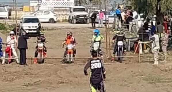 برگزاری مسابقات موتور کراس ساحلی و آفرود آماتوری قهرمانی مازندران با حضور مديرکل ورزش و جوانان مازندران در بابلسر برگزاری مسابقات موتور کراس ساحلی و آفرود آماتوری قهرمانی مازندران با حضور مديرکل ورزش و جوانان مازندران در بابلسر