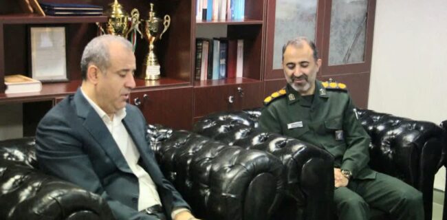 دیدار مسئول  سازمان  بسیج ادارات و کارمندان سپاه کربلا مازندران با سرپرست جدید اداره‌کل غله استان