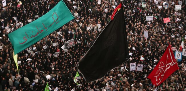 نقش بصیرت و ولایتمداری مردم در خلق حماسه ۹ دی نقش بصیرت و ولایتمداری مردم در خلق حماسه ۹ دی