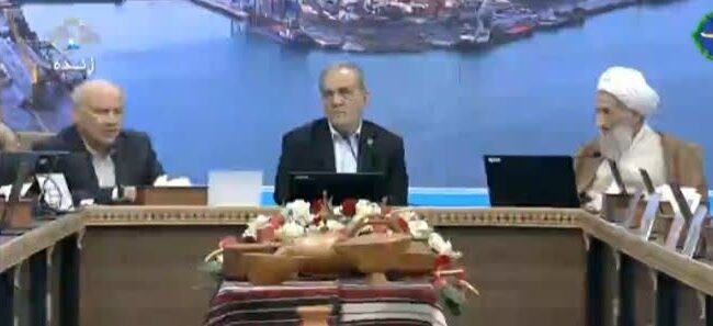 پسروی آب دریای خزر نیروگاه نکا و میانکاله در خطر / نیاز بندر امیر آباد به اسکله های شناور  