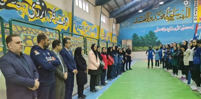 بازدید مديرکل ورزش و جوانان مازندران از اردوی تیم ملی والیبال بانوان بازدید مديرکل ورزش و جوانان مازندران از اردوی تیم ملی والیبال بانوان