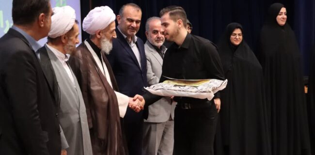 تربیت دانش‌آموز باسواد اما بی‌نماز، خیانت به نسل آینده است / ضرورت استفاده از ظرفیت «شبکه شاد» در ترویج فرهنگ نماز