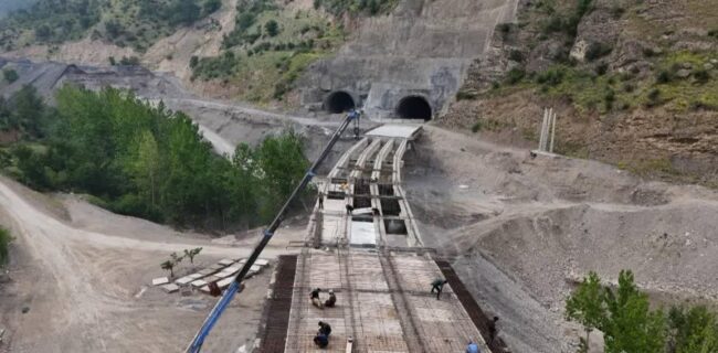 شتاب‌بخشی به توسعه زیرساخت‌های آبی مازندران از مسیر احیای ماده ۲۳/ دستور استاندار برای تکمیل شبکه‌های فرعی آبیاری
