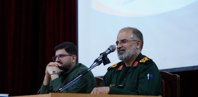 برگزاری نشست صمیمی فرمانده سپاه کربلا مازندران با گروه های جهادی  استان