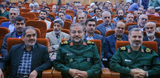 امروز شاهد نقش آفرینی گسترده مردم در پیشرفت کشور هستیم