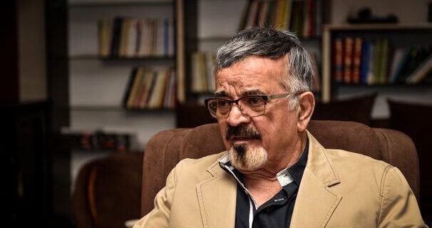 مهدی فخیم زاده نوشت: من را تهدید میکنید؟ خانواده ام را تحت فشار قرار میدهید؟! برای چه؟! مهدی فخیم زاده نوشت: من را تهدید میکنید؟ خانواده ام را تحت فشار قرار میدهید؟! برای چه؟!