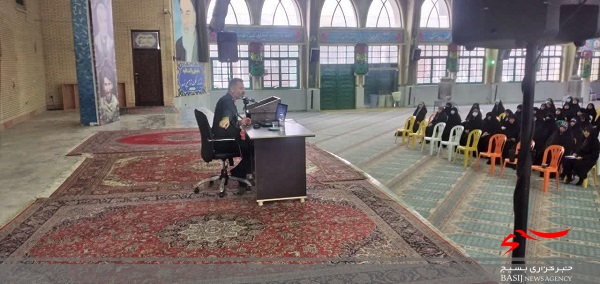 نقش بسیج در خنثی سازی جنگ ترکیبی غیرقابل انکار است