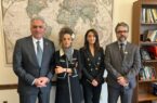 نمایش «احمق و احمقتر» در جورج تاون آمریکا/ برنامهریزی برای دنیای موازی یا آینده دموکراسی در ایران؟/ تلاش «سیآیای» برای اتحاد براندازان نمایش «احمق و احمقتر» در جورج تاون آمریکا/ برنامهریزی برای دنیای موازی یا آینده دموکراسی در ایران؟/ تلاش «سیآیای» برای اتحاد براندازان