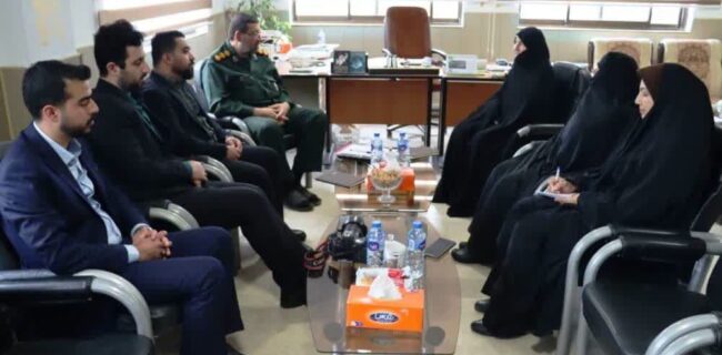 دیدار و نشست مدیرکل کتابخانه‌های عمومی مازندران با مدیرکل حفظ آثار و نشر ارزش‌های دفاع مقدس مازندران/ افزایش غنای این حوزه با همکاری بیشتر