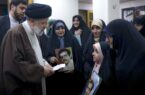 بازدید رئیس جمهور از مرکز فرهنگی دفاع مقدس مازندران /موزه دفاع مقدس مازندران باید مکانی برای حضور گردشگران باشد. بازدید رئیس جمهور از مرکز فرهنگی دفاع مقدس مازندران /موزه دفاع مقدس مازندران باید مکانی برای حضور گردشگران باشد.