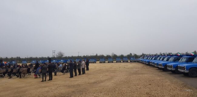 با حضور استاندار ۱۰۰ دستگاه خودروی نیسان به دهیاری‌های مازندران واگذار شد.