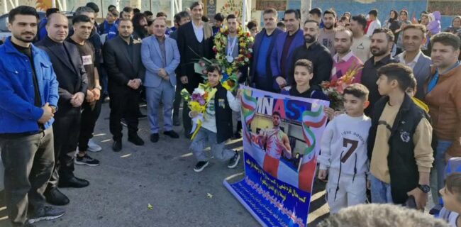 آئین استقبال از قهرمان ژیمناستیک کار ساروی در رقابت های بین المللی جمهوری چک آئین استقبال از قهرمان ژیمناستیک کار ساروی در رقابت های بین المللی جمهوری چک