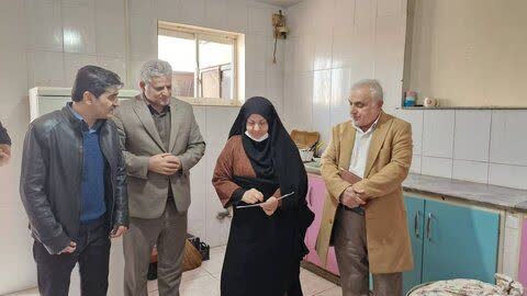 بازدید مشاور استاندار مازندران در امور آسیب های اجتماعی و مدیرکل بهزیستی از موسسه خانه بهبودی"آشیانه" ساری بازدید مشاور استاندار مازندران در امور آسیب های اجتماعی و مدیرکل بهزیستی از موسسه خانه بهبودی”آشیانه” ساری