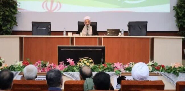 پاسداران انقلاب اسلامی مظهر "یا حافظ" هستند/ رزمندگان در عملیات والفجر۸ سرویسهای اطلاعاتی دنیا را انگشت به دهان گذاشتند پاسداران انقلاب اسلامی مظهر “یا حافظ” هستند/ رزمندگان در عملیات والفجر۸ سرویسهای اطلاعاتی دنیا را انگشت به دهان گذاشتند