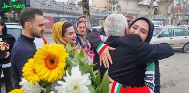 استقبال از قهرمان تیراندازی آسیا در ساری استقبال از قهرمان تیراندازی آسیا در ساری