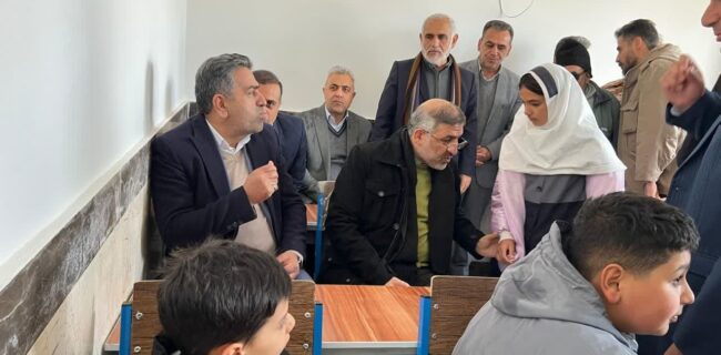 برگزاری آیین افتتاح پروژه های تجمیعی بخش دودانگه در مدرسه شهید کاویانی شهر فریم /افتتاح مدرسه ۳ کلاسه شهید کاویانی شهر فریم برگزاری آیین افتتاح پروژه های تجمیعی بخش دودانگه در مدرسه شهید کاویانی شهر فریم /افتتاح مدرسه ۳ کلاسه شهید کاویانی شهر فریم