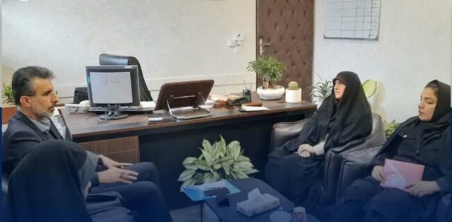 نشست  مدیرکل ورزش و جوانان  مازندران با سرپرست اداره کل امور بانوان و خانواده استانداری مازندران