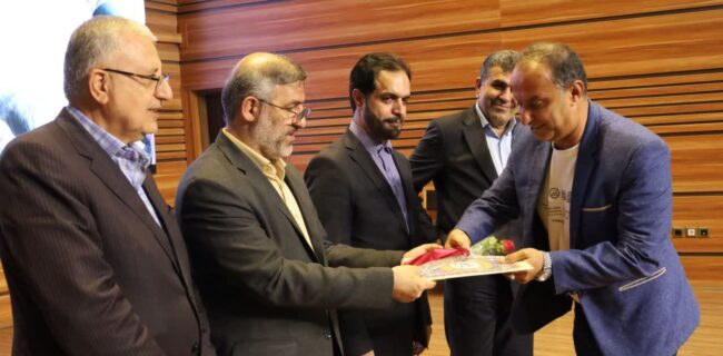 برگزاری همایش تجلیل و تکریم شوراهای اسلامی شهرستان ساری برگزاری همایش تجلیل و تکریم شوراهای اسلامی شهرستان ساری