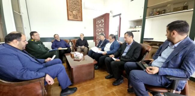 ضرورت تقویت روحیه مجاهدت، امید، مقاومت و ایستادگی در مردم / ضرورت تقویت  روشنگری و بصیرت افزایی در شرایط سخت تهاجم دشمن