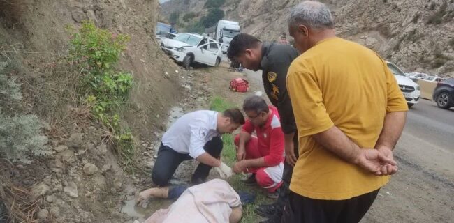 تصادف مرگبار در محور سوادکوه / یک نفر جان باخت تصادف مرگبار در محور سوادکوه / یک نفر جان باخت