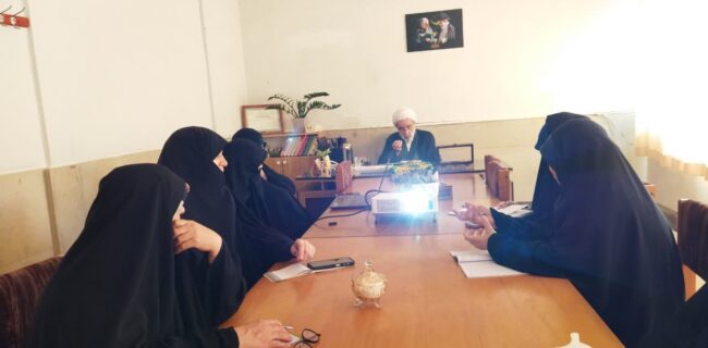 توان علمی زنان کلید توسعه مرجعیت در فقه شیعه است