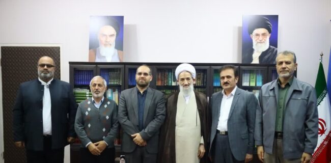 خدمات بیمه سلامت از حسنات تحسین‌برانگیز نظام است / هشدار نسبت به مهاجرت نخبگان پزشکی و انتقاد از تعرفه‌های پزشکی