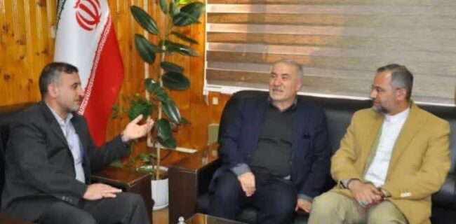 دیدار رئیس مجمع نمایندگان مازندران و نماینده مردم بابل در مجلس شورای اسلامی با مدیرکل منابع طبیعی و آبخیزداری مازندران_ ساری دیدار رئیس مجمع نمایندگان مازندران و نماینده مردم بابل در مجلس شورای اسلامی با مدیرکل منابع طبیعی و آبخیزداری مازندران_ ساری