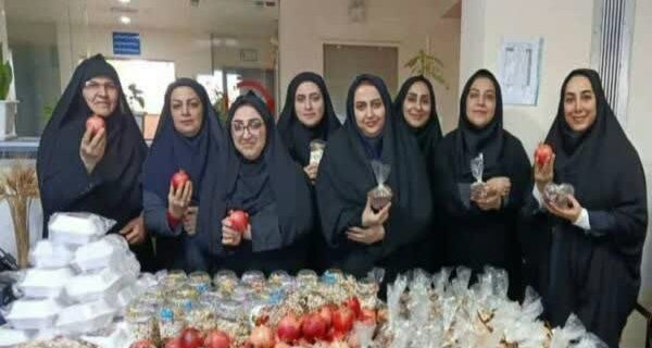 برگزاری جشن یلدایی برای دانش آموزان مدرسه کودکان کار در مرکز مازندران ، به همت مرکز امور بانوان و خانواده شهرداری ساری