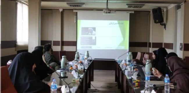 برگزاری نشست مسئولان دفاتر ادبیات پایداری حوزه هنری ، ویژه استان های شمالی با حضور مدیر مرکز روایت حوزه هنری در مازندران