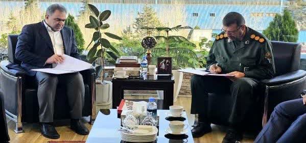 / تفاهمنامه همکاریهای مشترک در زمینه تدوین و انتشار کتب دفاع مقدس و دانشنامه استانی دفاع مقدس منعقد شد / تفاهمنامه همکاریهای مشترک در زمینه تدوین و انتشار کتب دفاع مقدس و دانشنامه استانی دفاع مقدس منعقد شد