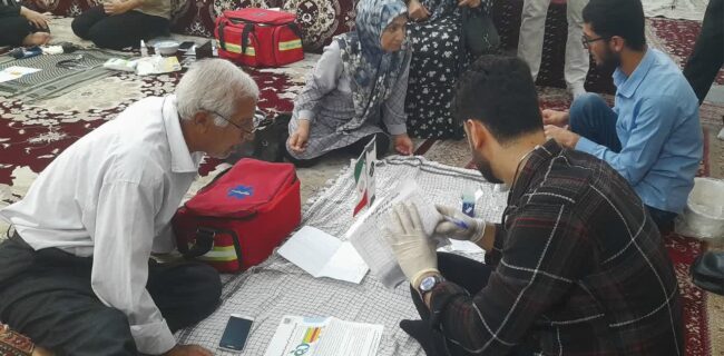 خدمات رسانی گروه جهادی پزشکی ( فطرس ) در ذغالچال ساری