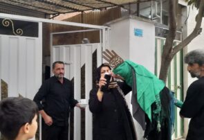 مراسم علم گردانی هر سال در ایران به ویزه مازندران سرزمین علویان (هفتم محرم ) برگزار می شود.