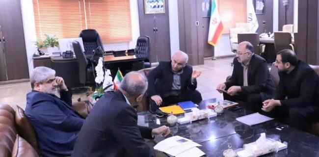 بهینه‌سازی مصرف گاز در مرغداری‌ها، حمایت همزمان از تولید و انرژی است/هدررفت گاز در مرغداری‌های سنتی با توسعه تجهیزات استاندارد مهار می‌شود.