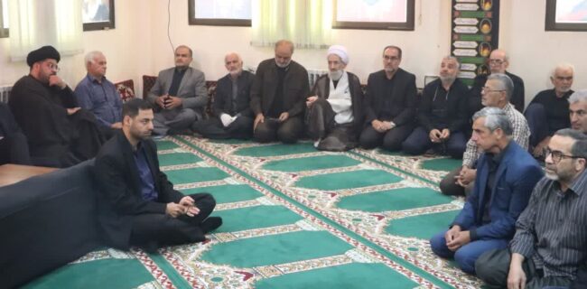 حضور در تشییع رهبر شهید، بهترین پاسخ به دشمنان و نشانه زنده بودن و پویایی انقلاب است