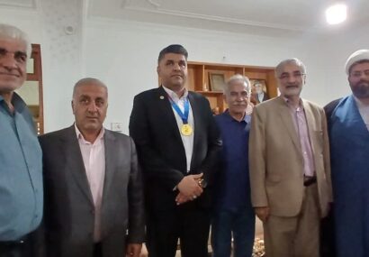 قدردانی سرپرست فرمانداری مرکز مازندران از مربی ساروی طلایی جهان