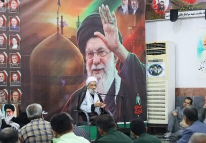 قرآن و اهل بیت(ع) تنها راه نجات از فتنهها / تأکید آیتالله محمدی لائینی بر تمسک به ثقلین و حمایت از رهبری