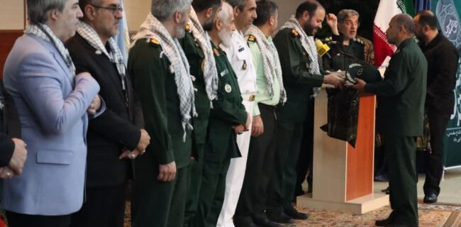برگزاری هفتمین آئین تجلیل ار پیشکسوتان دفاع مقدس/، پیشکسوتان دفاع مقدس، ذخیرههای ماندگار عزت و هویت ملت برگزاری هفتمین آئین تجلیل ار پیشکسوتان دفاع مقدس/، پیشکسوتان دفاع مقدس، ذخیرههای ماندگار عزت و هویت ملت